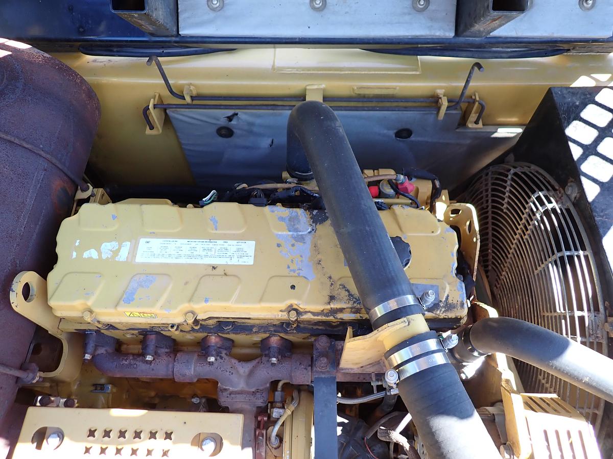 Used 2004 CAT 330CL Hydraulic Excavator