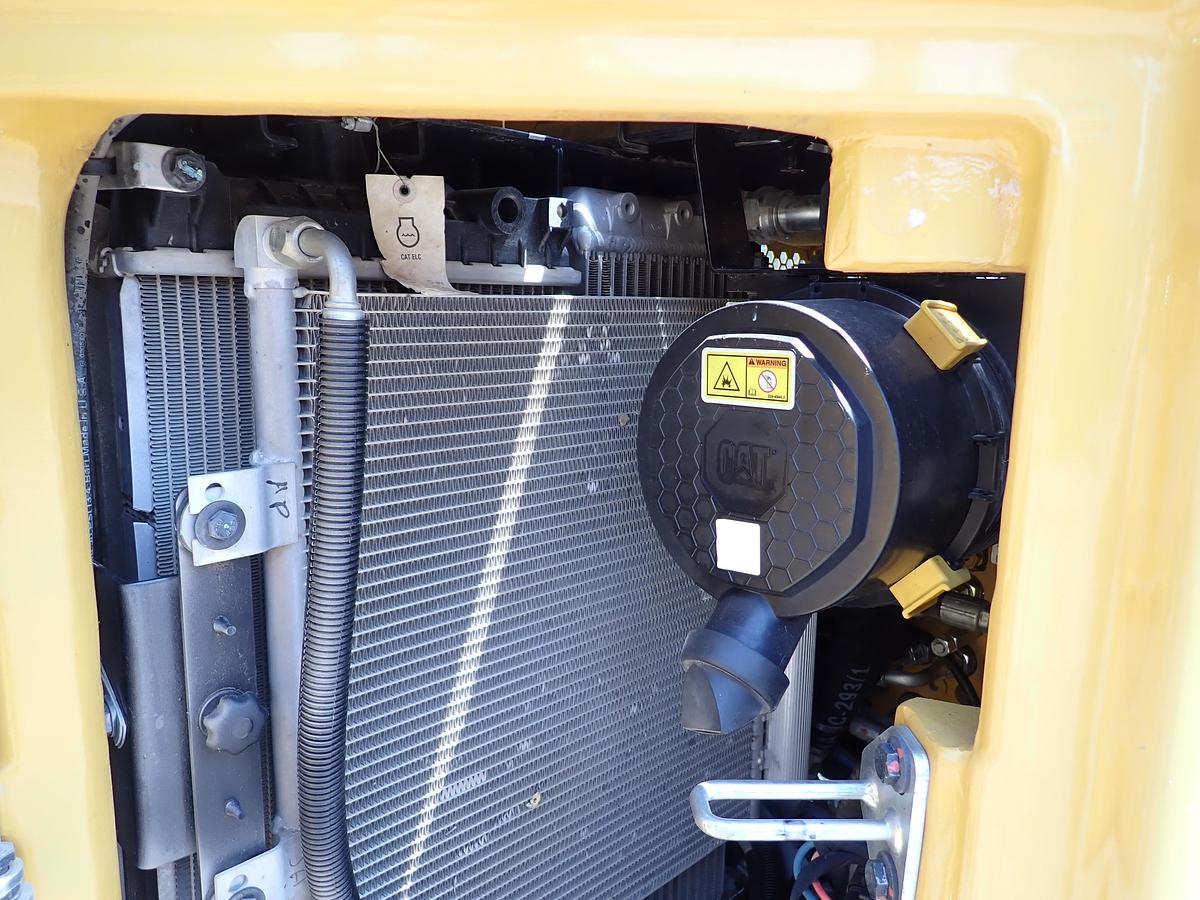 Used 2020 CAT 306 CR Hydraulic Excavator THUMB 1500 HOURS