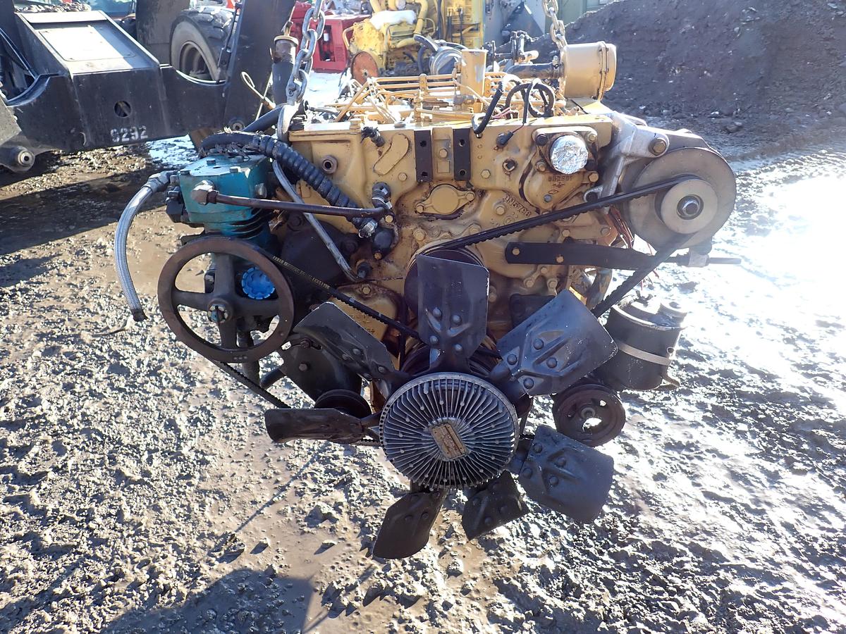 Used 1986 CAT 3208 Diesel Engine 16K MILES! AR # 7C-1553