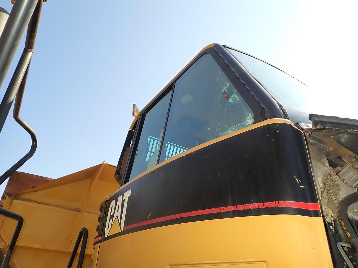 Used 2003 CAT 735 Articulated Haul Truck PRE EMISSIONS !