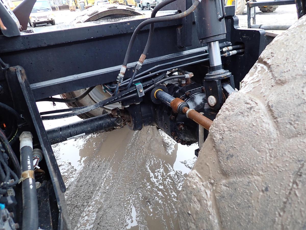 Used 2015 JLG G12-55A 12K Telehandler