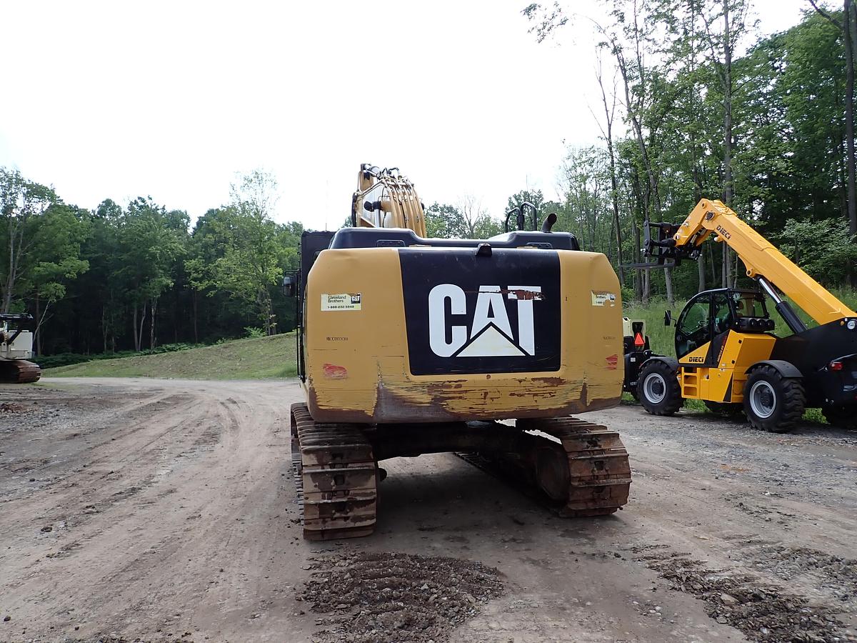 Used 2013 CAT 320EL