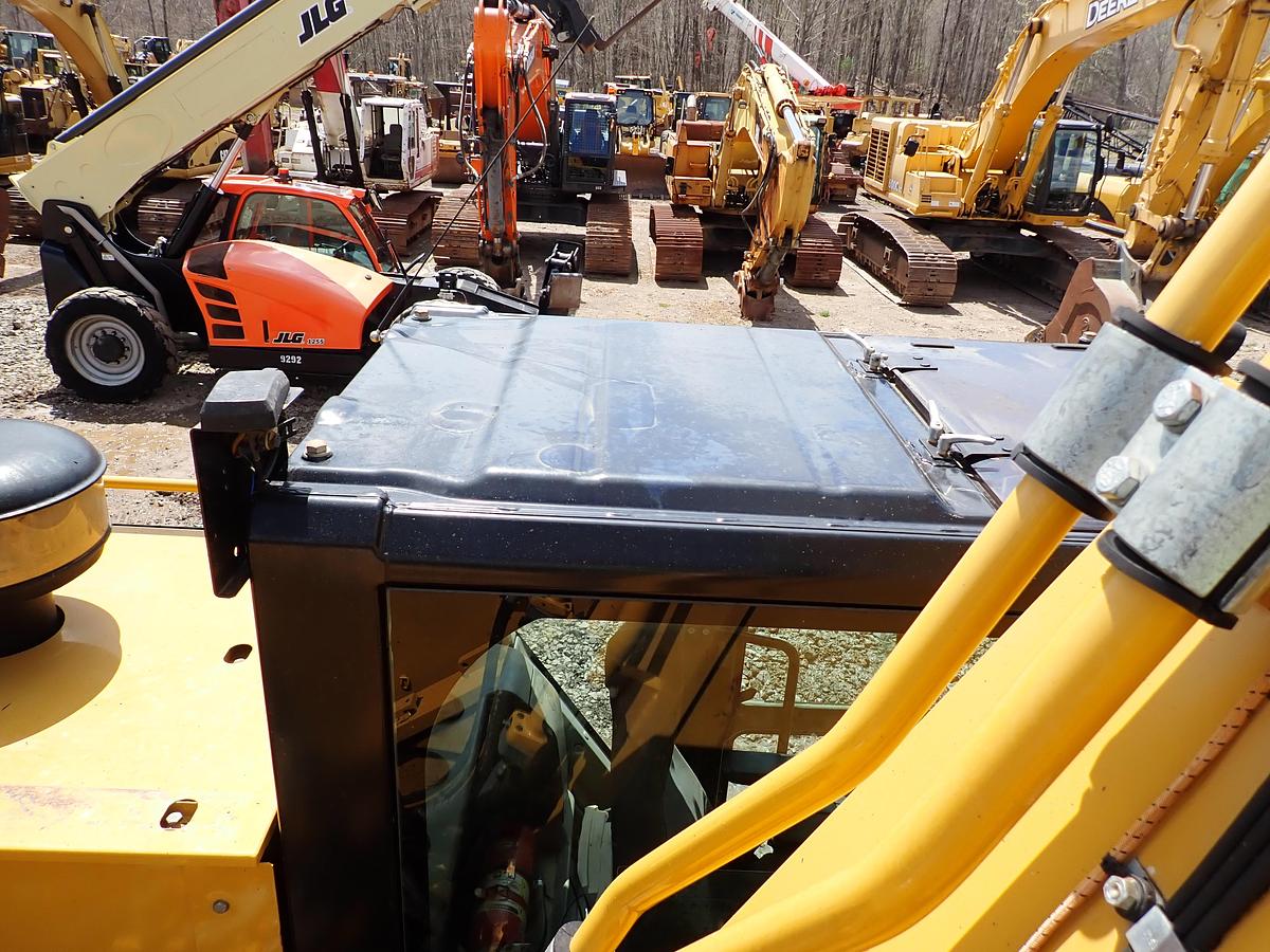 Used 2019 CAT 349FL Hydraulic Excavator 