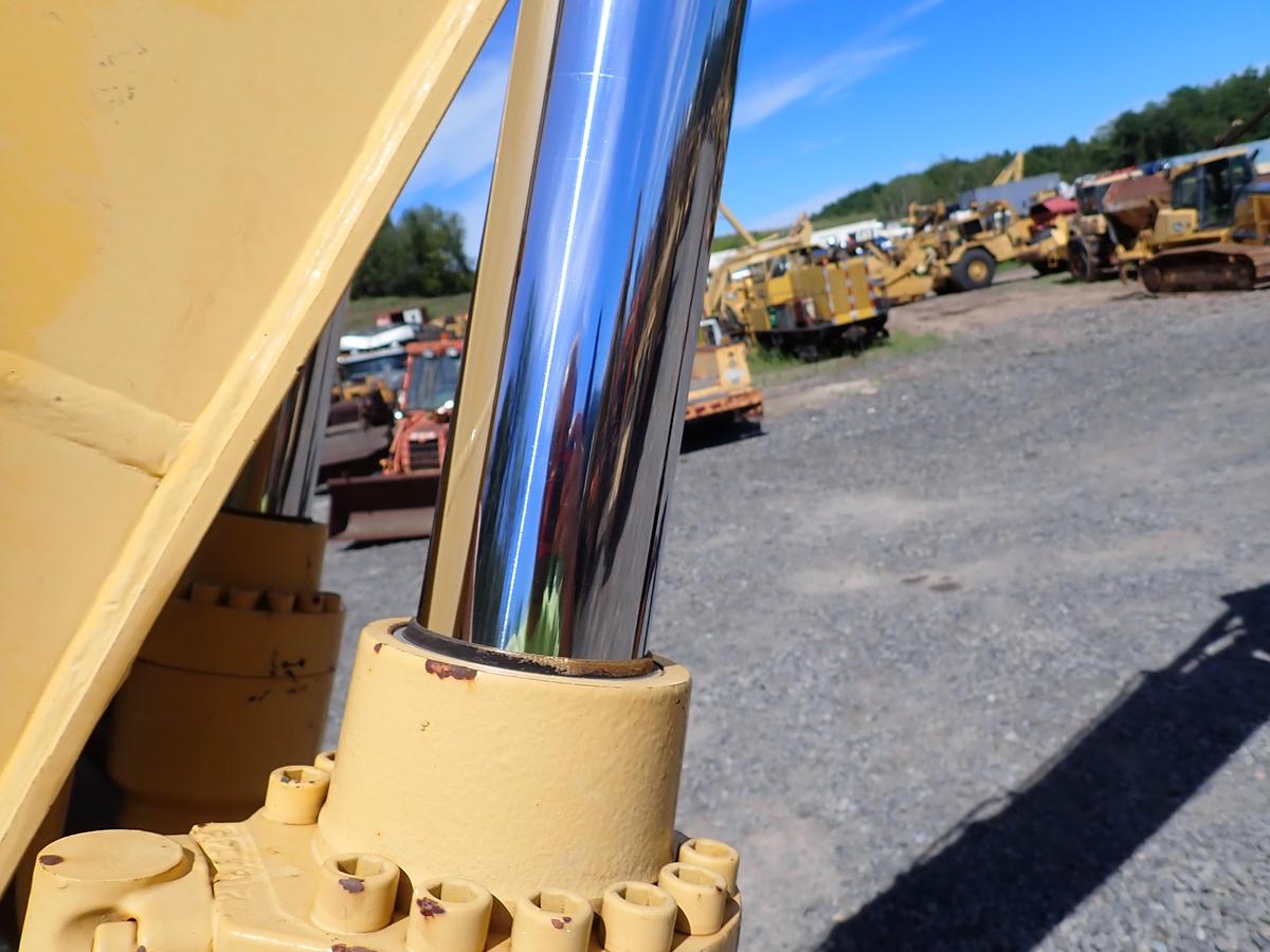 Used 2006 John Deere 160C LC Excavator