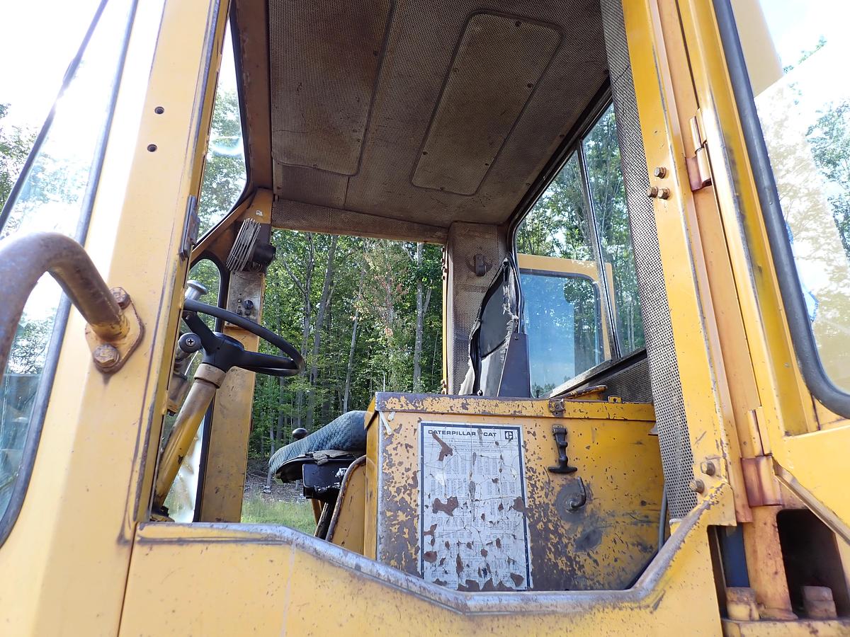 Used 1976 CAT 950 Wheel Loader w/ FORKS
