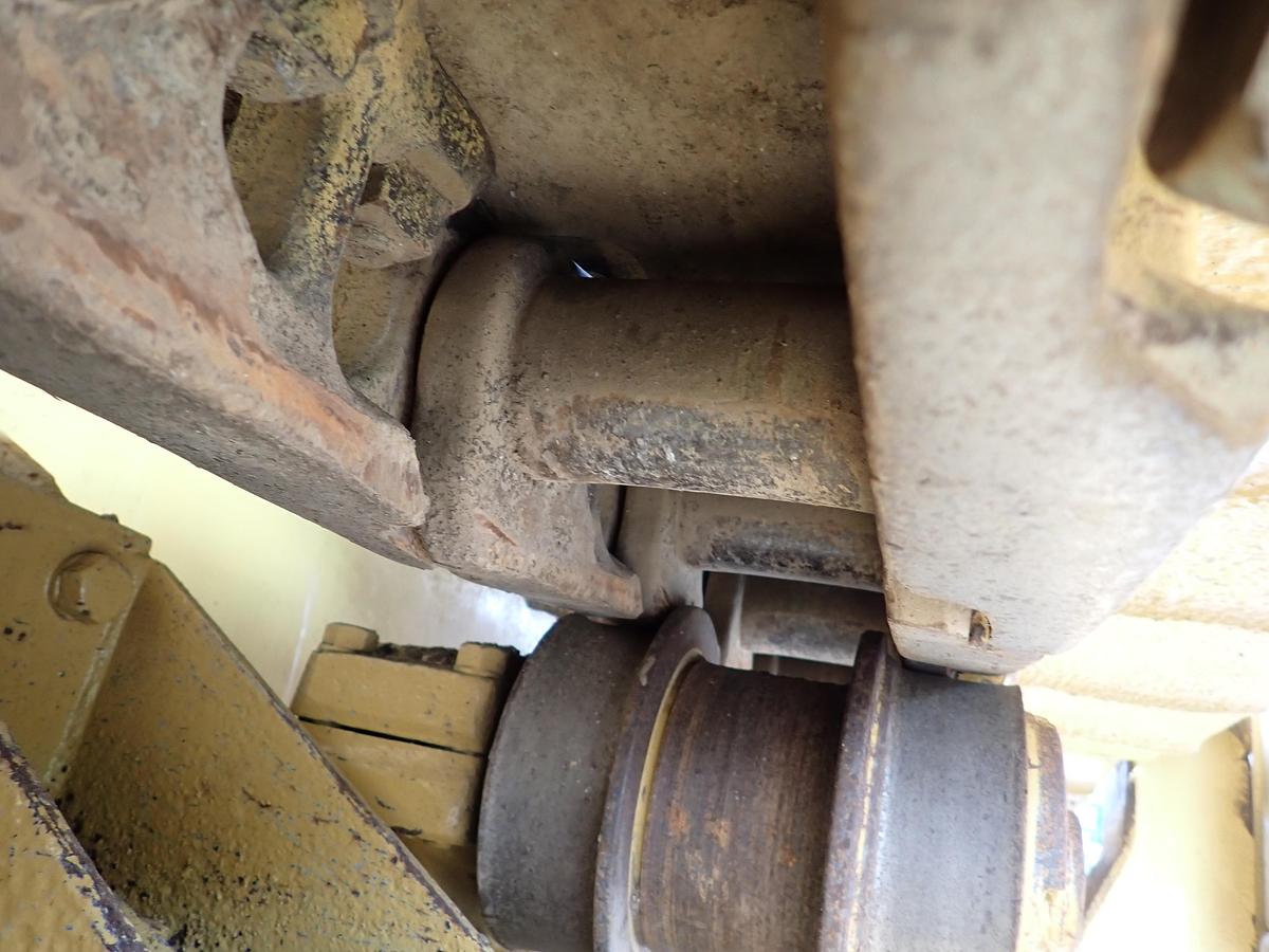 Used 1971 CAT 583H Crawler Pipelayer REAR WINCH