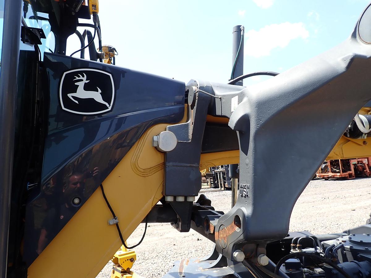 Used 2016 John Deere 772GP Motor Grader w/ GPS