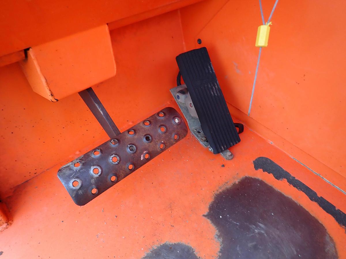 Used 2018 Skytrak 8042 8K Telehandler