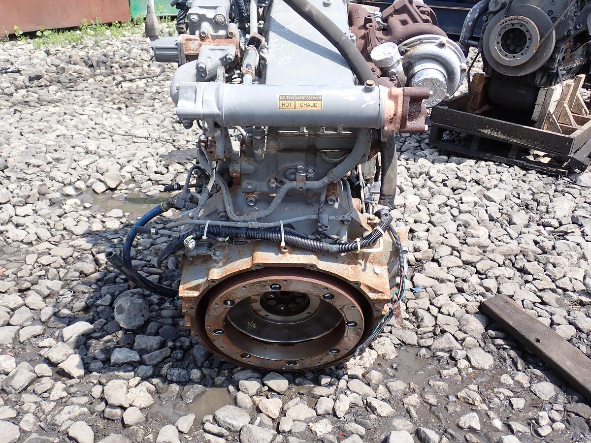 Used 2009 Isuzu 6HK1-XYGD-03 Diesel Engine