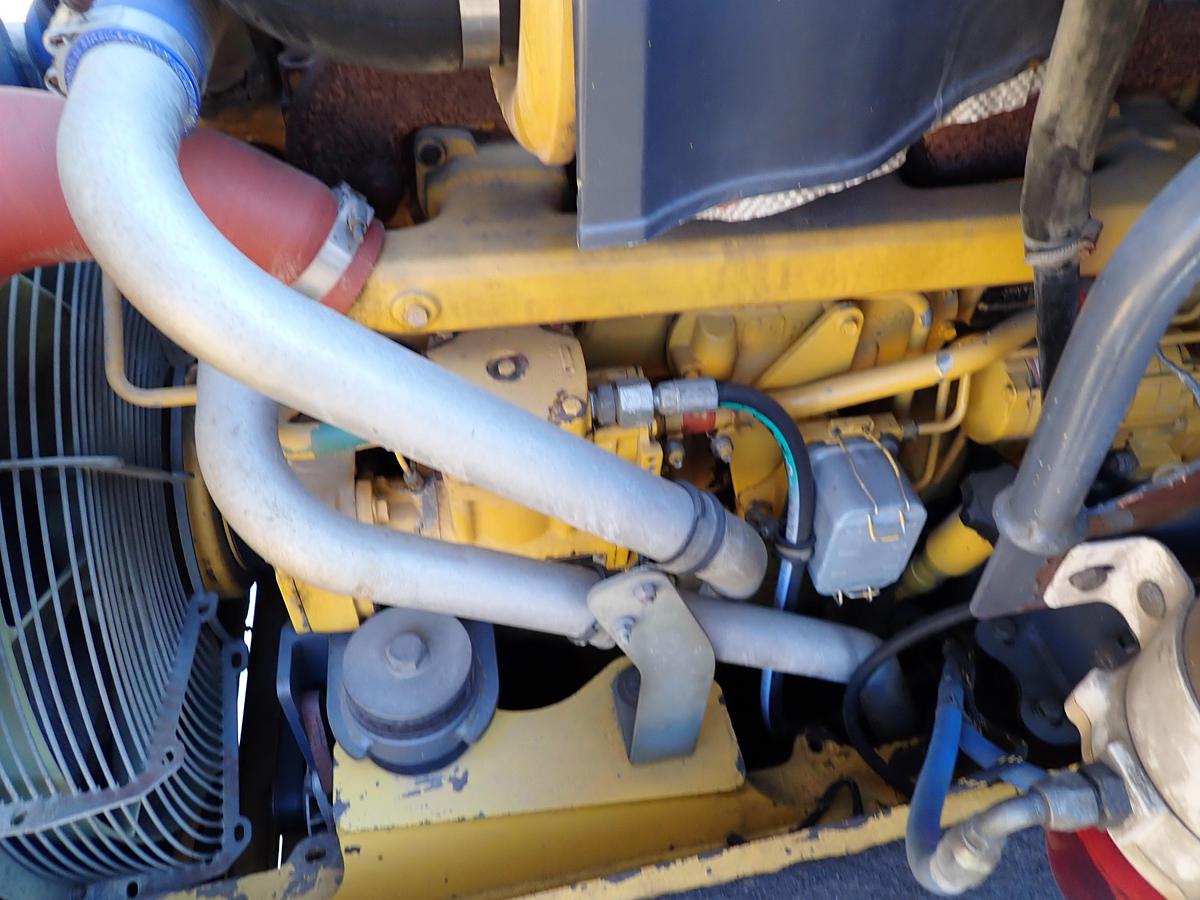 Used 2002 John Deere 6081HT004