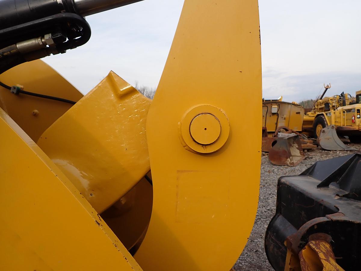 Used 2019 CAT 938M Wheel Loader 