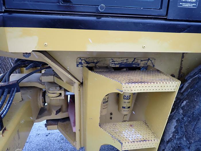 Used 2007 Caterpillar CS-563E Vibratory Compactor