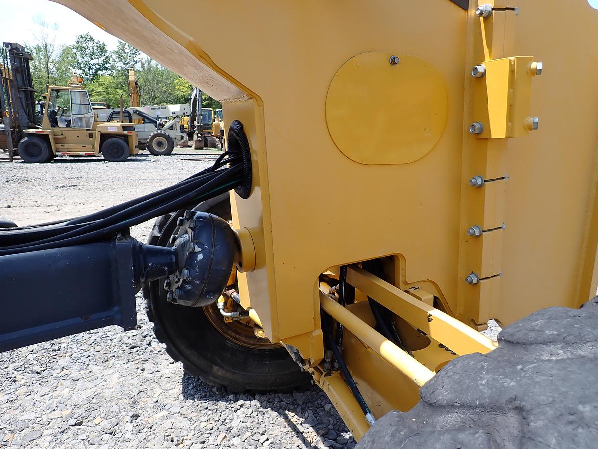 Used 2016 John Deere 772GP Motor Grader w/ GPS