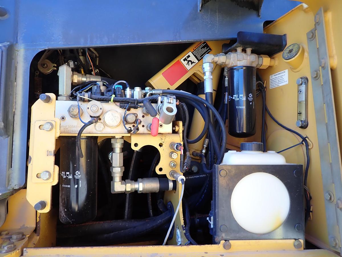 Used 2006 John Deere 850J WLT Crawler Dozer