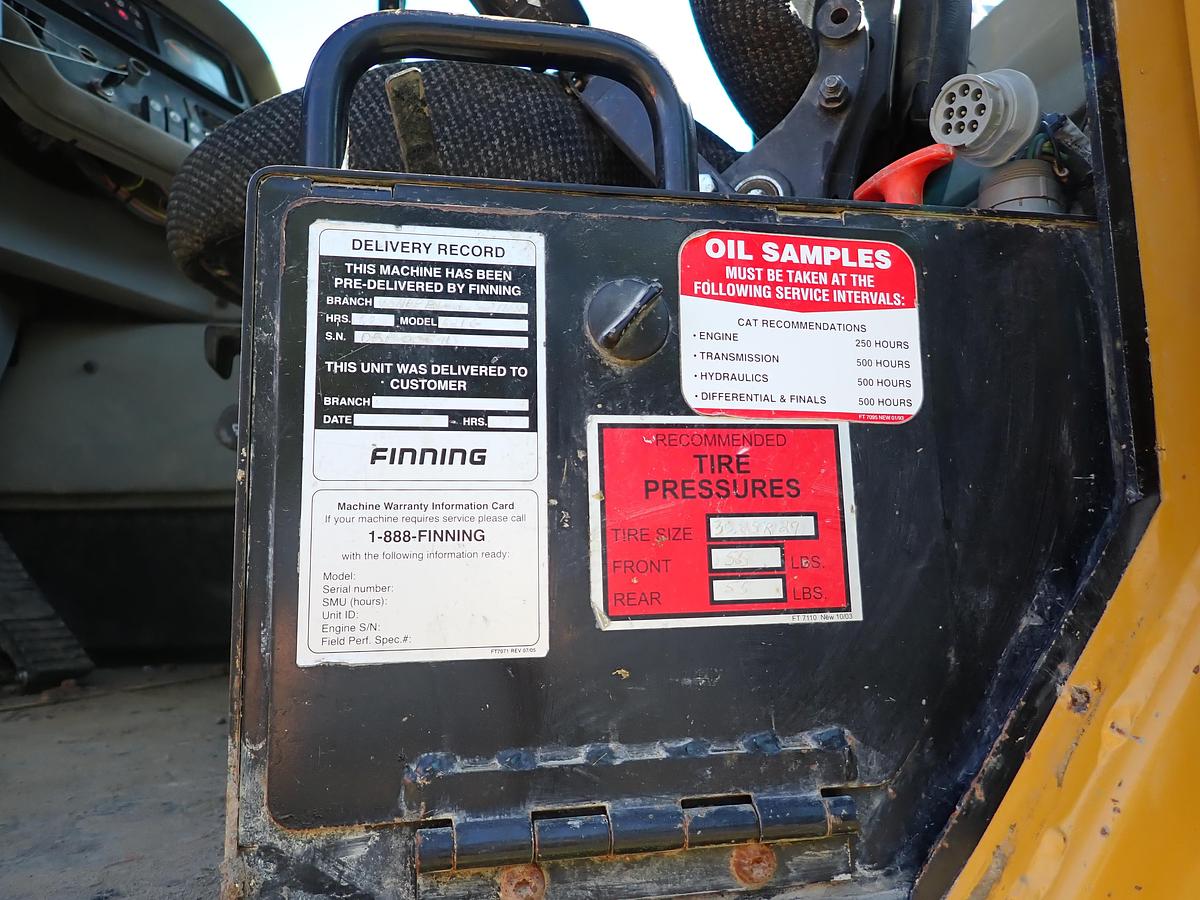 Used 2007 CAT 621G Motor Scraper