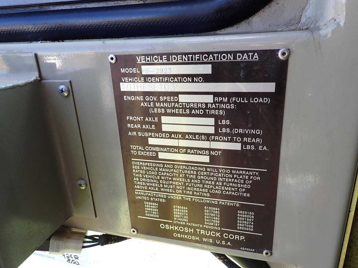 Used 2003 Oshkosh HB2923 Airport Snowblower