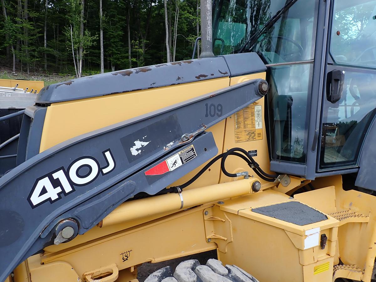 Used 2010 John Deere 410J Loader Backhoe 1100 HOURS!