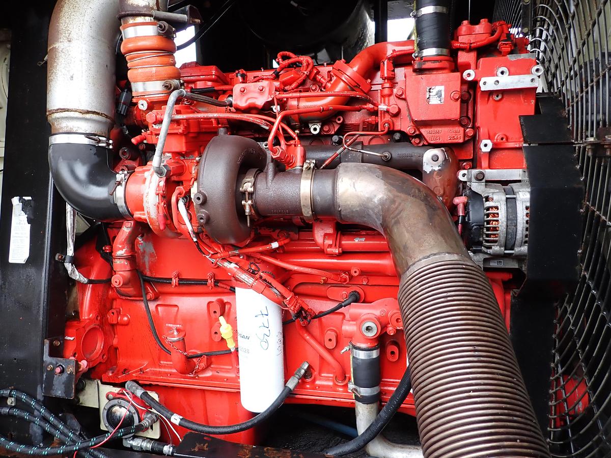 Used 2013 Doosan HP1600 Air Compressor