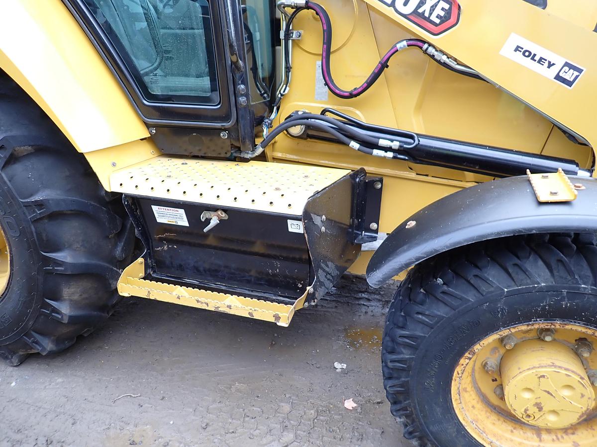 Used 2022 CAT 420 XE Backhoe Loader 