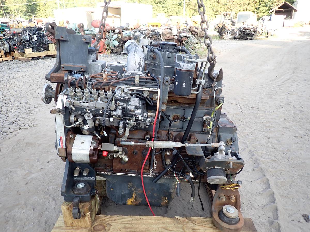 Used 2004 Komatsu SAA6D102E-2 PW220-7K Excavator