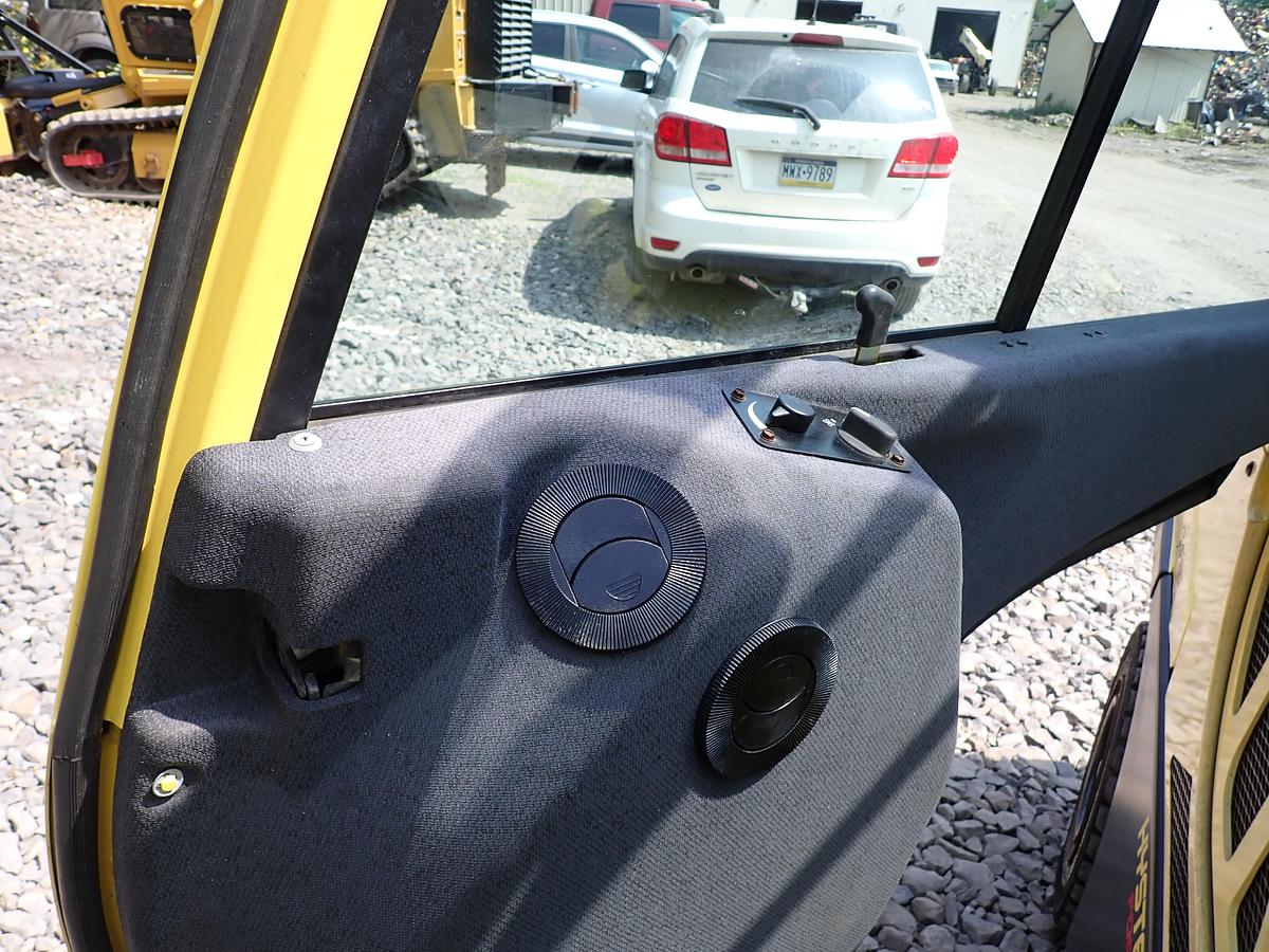 Used 2015 Hyster H80FT Diesel Forklift LOW HOURS! POSITIONERS!