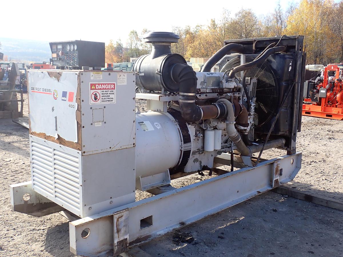 Used 2006 Detroit Diesel 400DSEC 380 KW Prime Generator