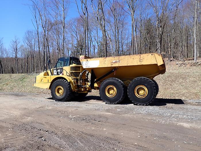 Used 2014 CAT 740B