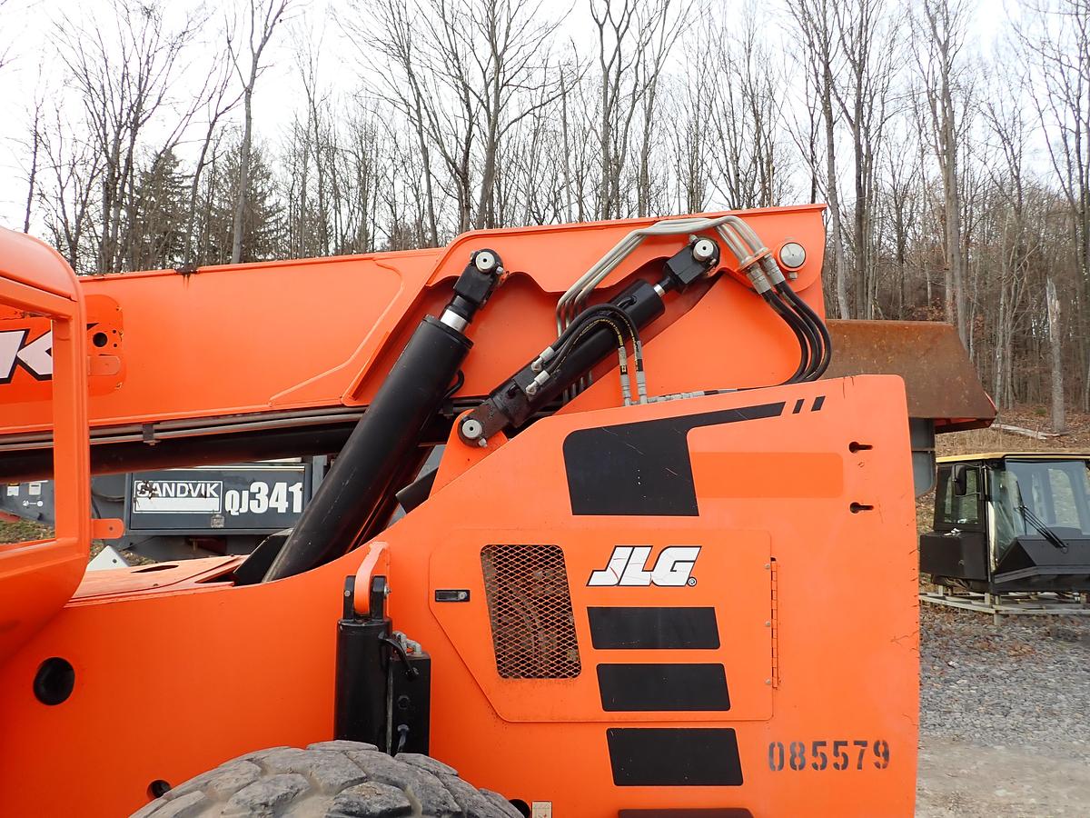Used 2018 Skytrak 8042 8K Telehandler