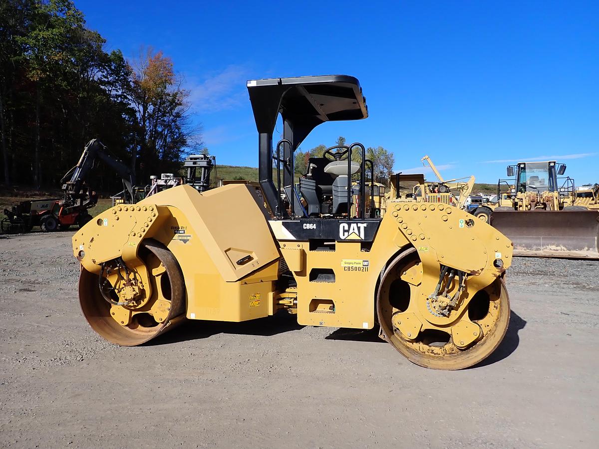 Used 2015 CAT CB64 Double Drum Roller