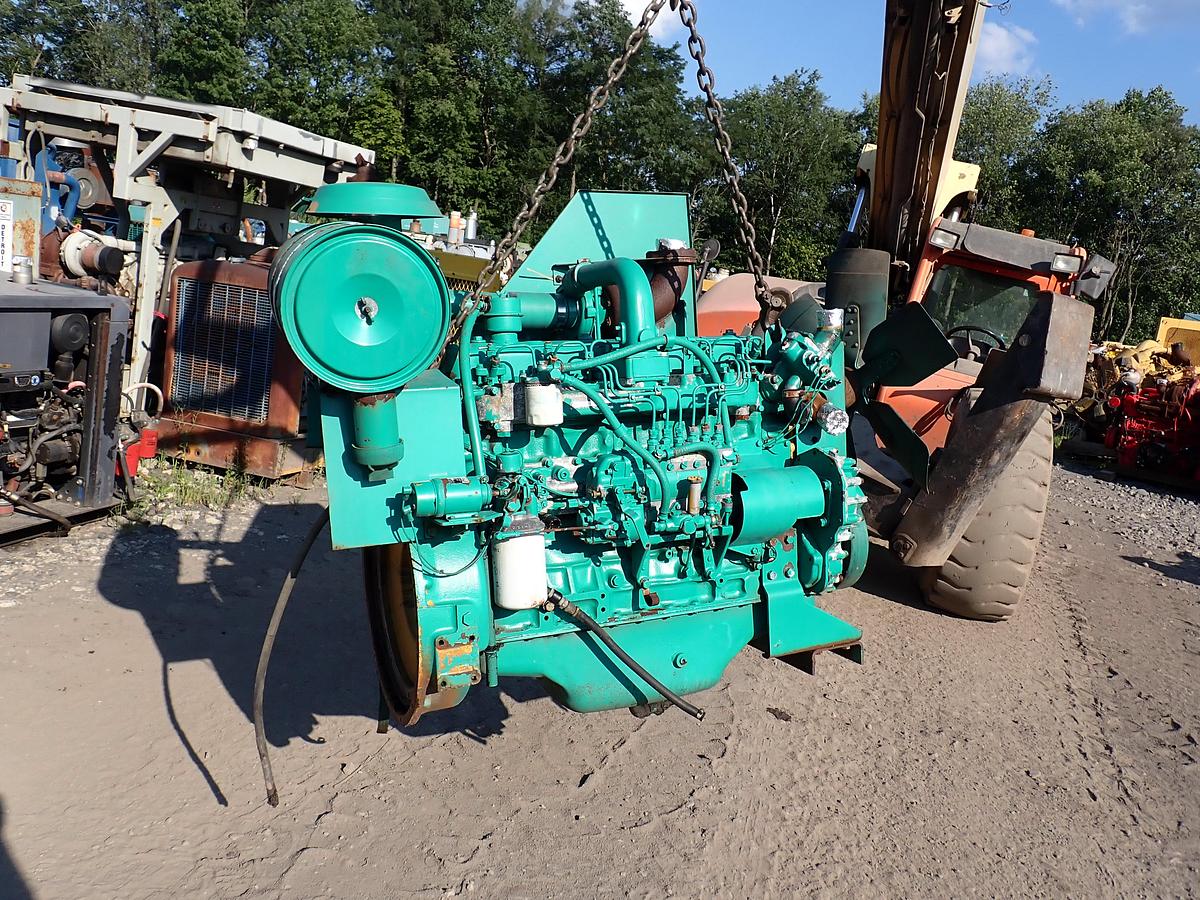 Used Komatsu S6D110-1 Turbo Diesel Engine 1401 HOURS!