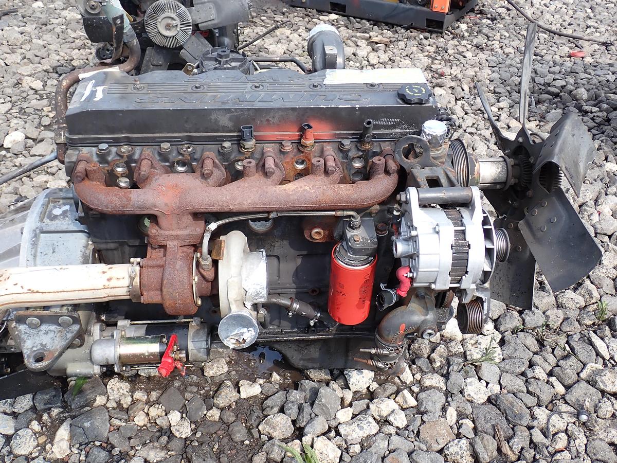 Used 2000 Cummins ISB 205 5.9 Liter Diesel Engine CPL 2686