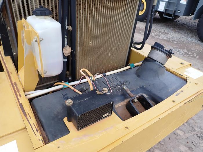 Used 2007 CAT CP-563E Padfoot Compactor