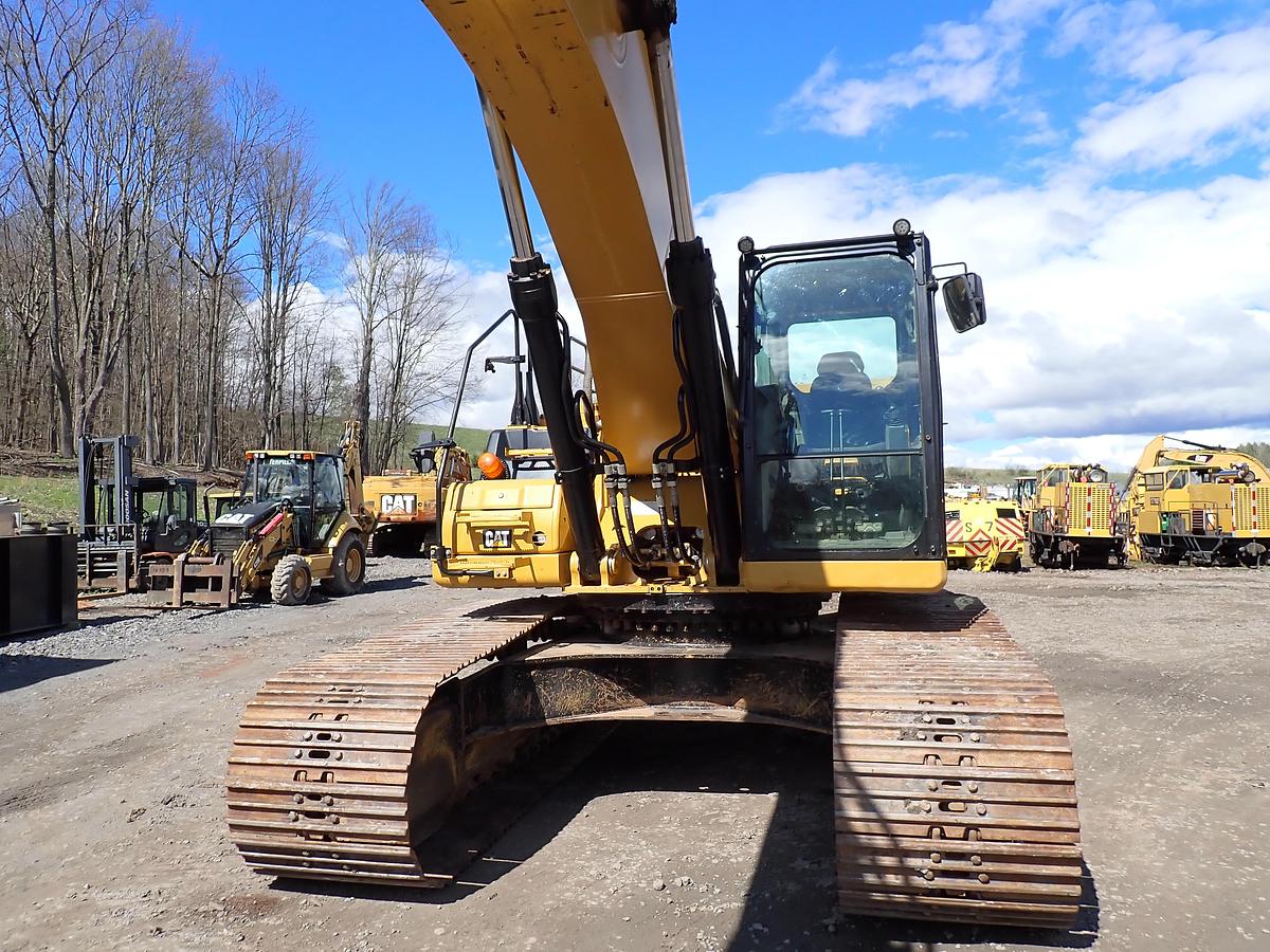 Used 2019 CAT 336 Hydraulic Excavator