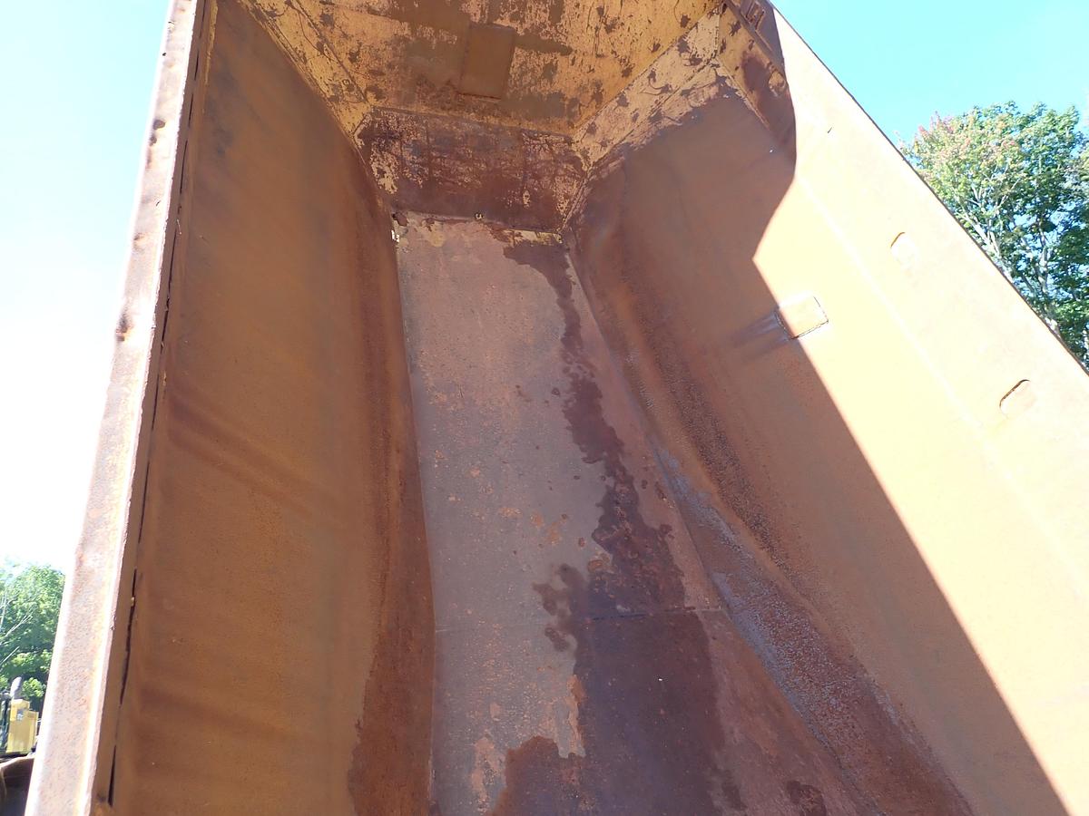 Used 2011 CAT 740 Articulated Haul Truck 7900 HOURS!