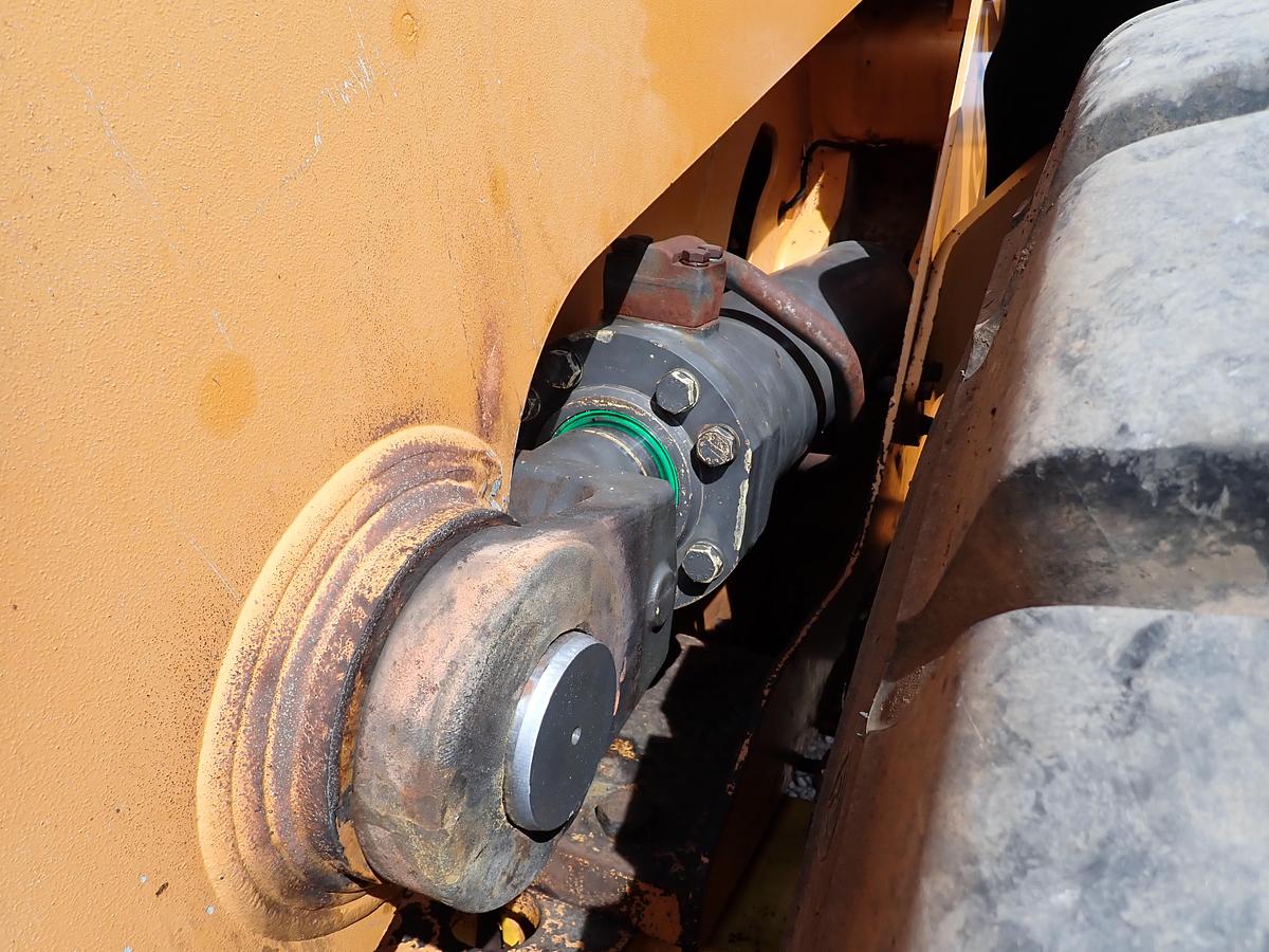 Used 2012 Case 1021F Wheel Loader 5700 HOURS