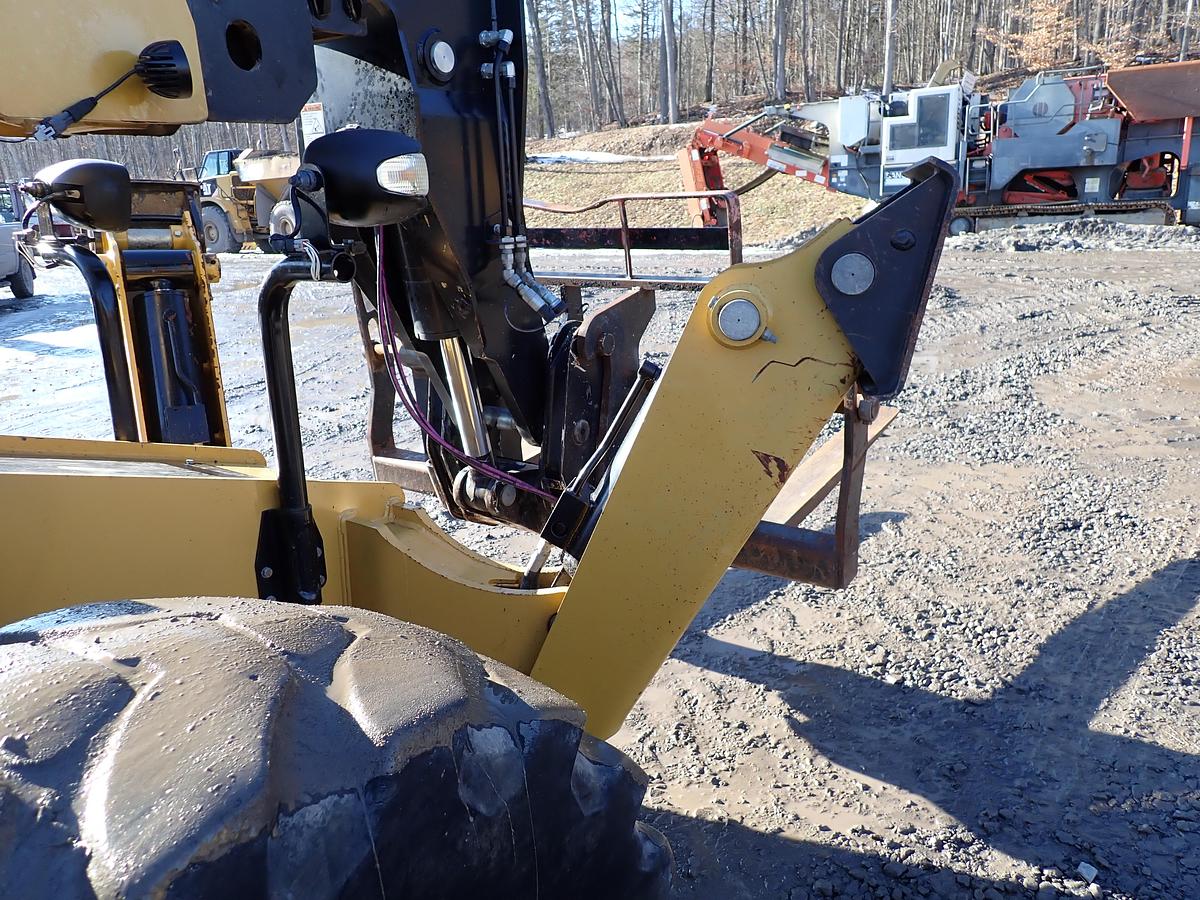 Used 2019 CAT TL1255D
