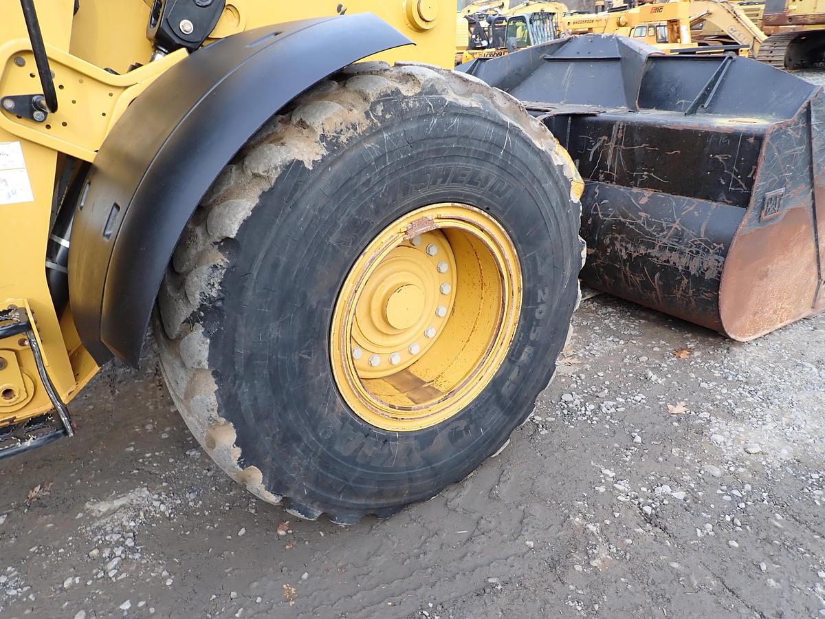 Used 2019 CAT 938M Wheel Loader 