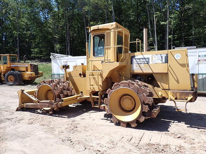Used 1995 Caterpillar 815B Soil Compactor 3306 Diesel 815 Padfoot CAT Roller