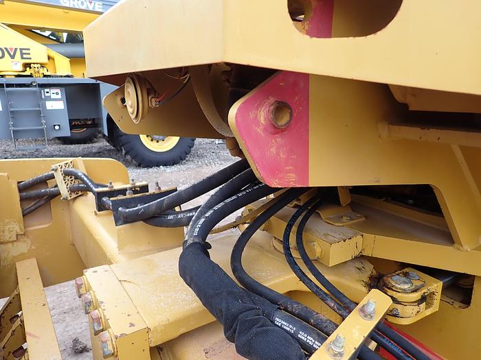 Used 2007 CAT CP-563E Padfoot Compactor