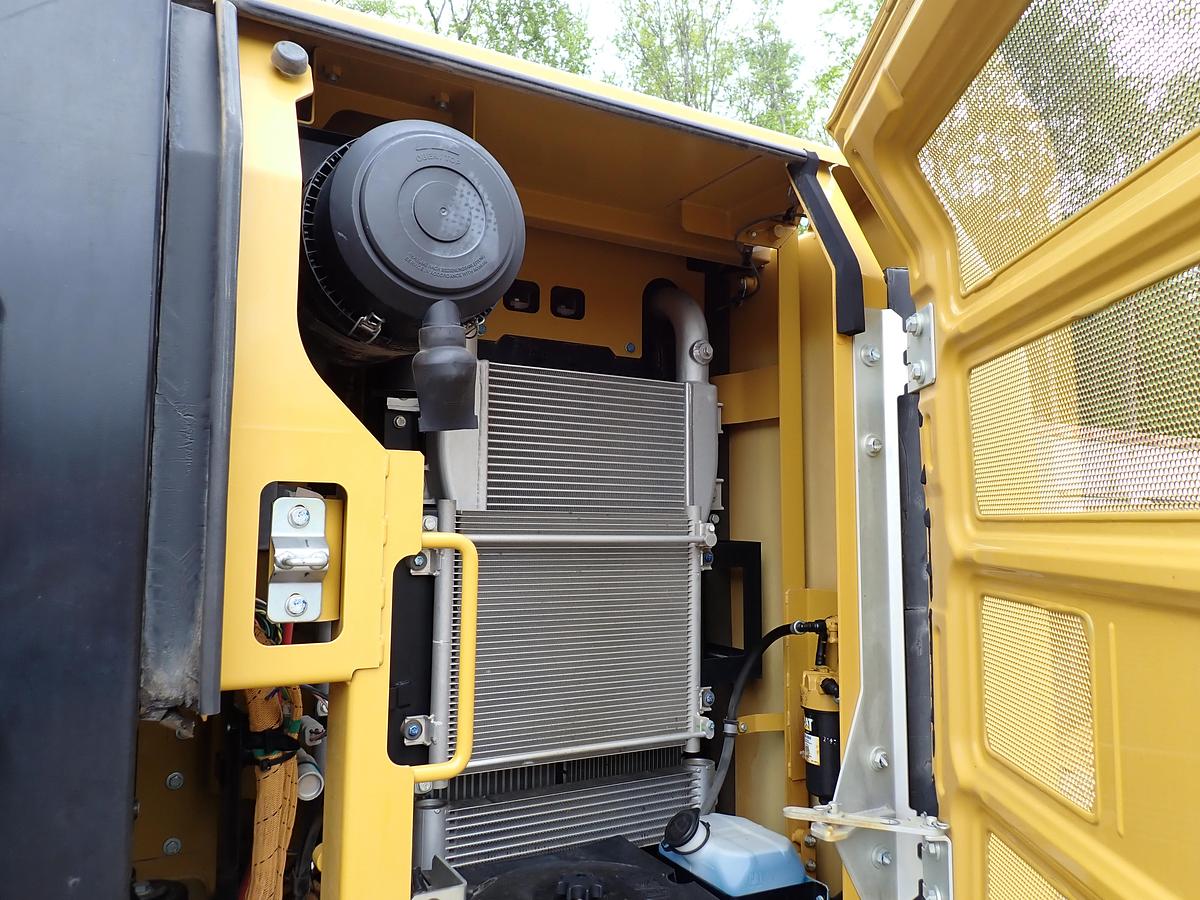 Used 2018 CAT 313FL Hydraulic Excavator FRONT BLADE