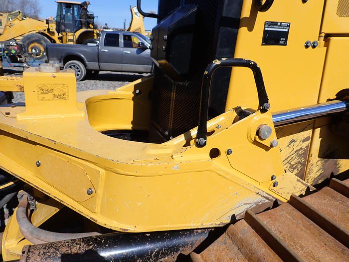 Used 2022 CAT D6 LGP Crawler Dozer