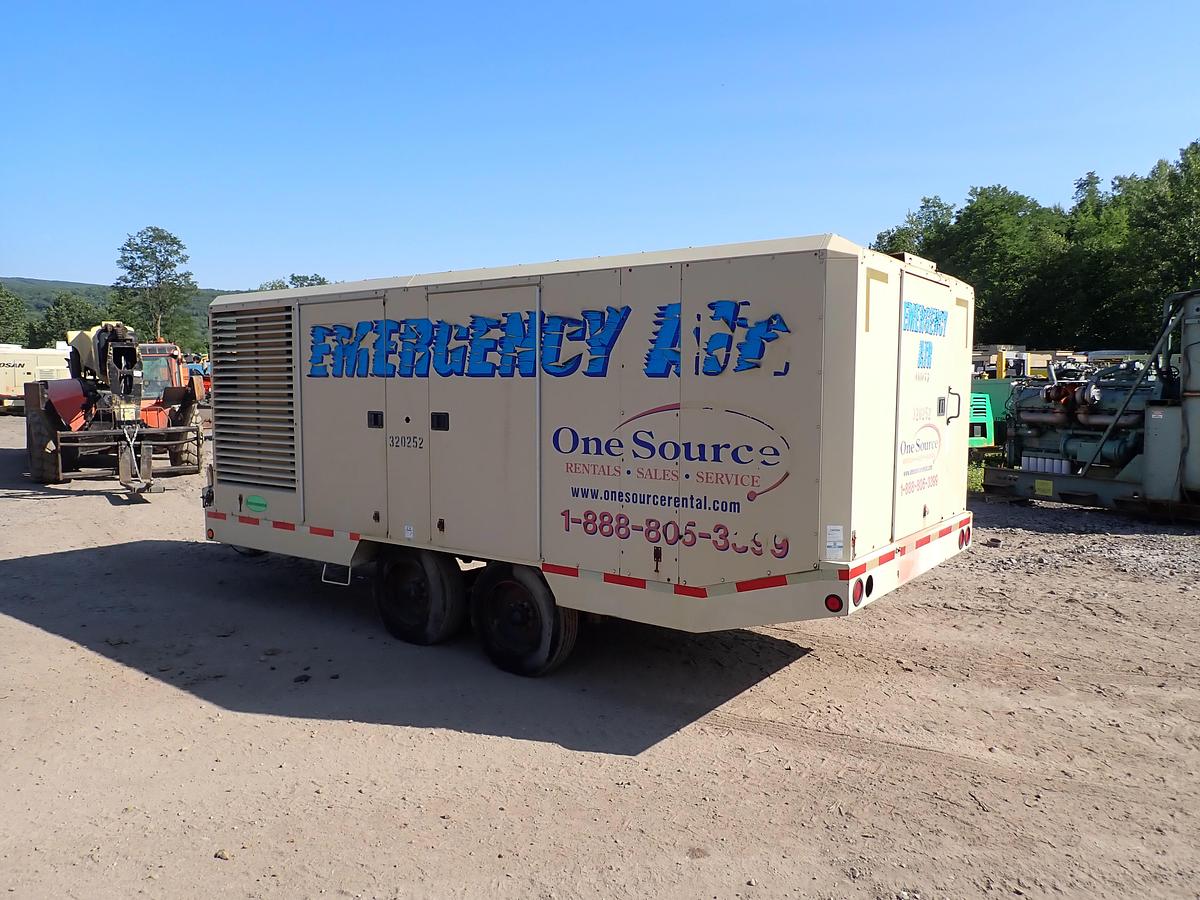 Used 2010 Doosan HP1600 1600 CFM Air Compressor