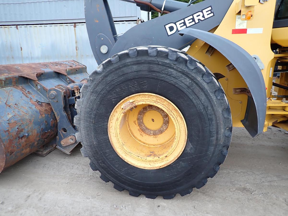Used 2021 John Deere 724P Wheel Loader QUICK COUPLER
