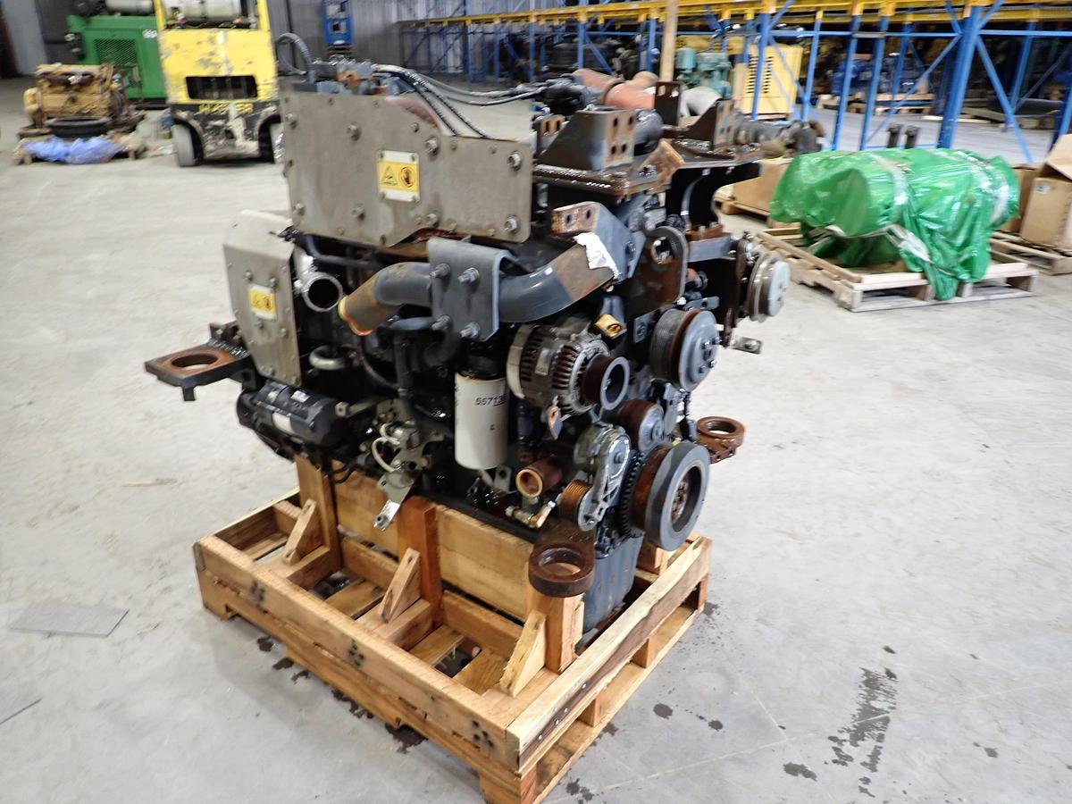 Used 2014 Komatsu SAA6D107E-2 Diesel Engine