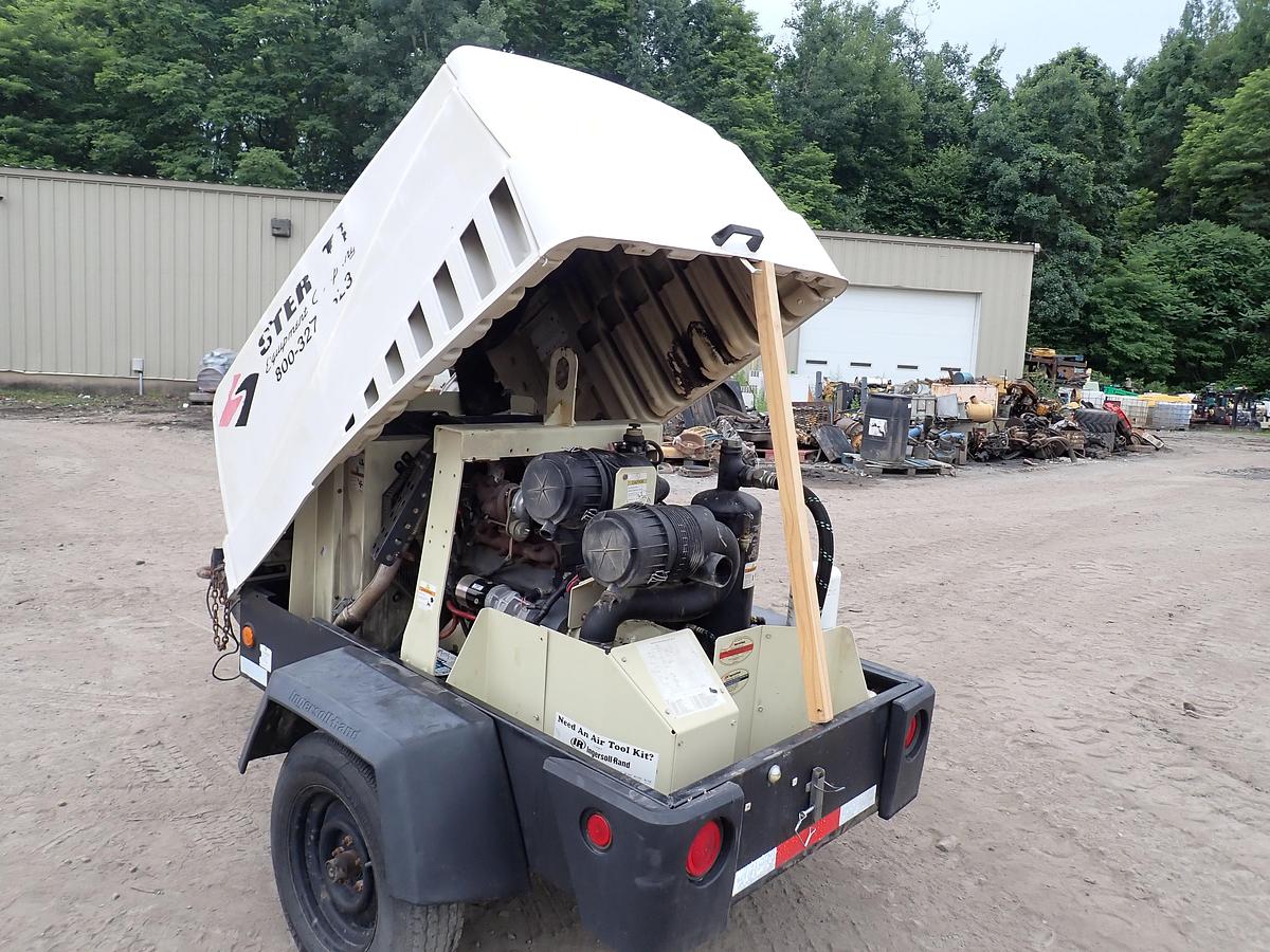 Used 2006 Ingersoll Rand Air Source 185 CFM Air Compressor
