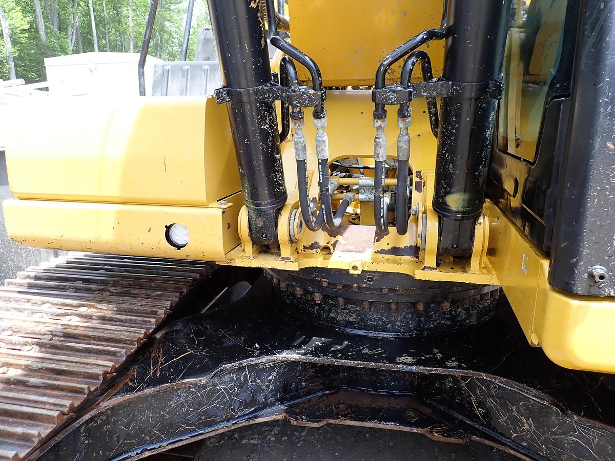 Used 2022 CAT 323 Excavator HYDRAULIC THUMB! 