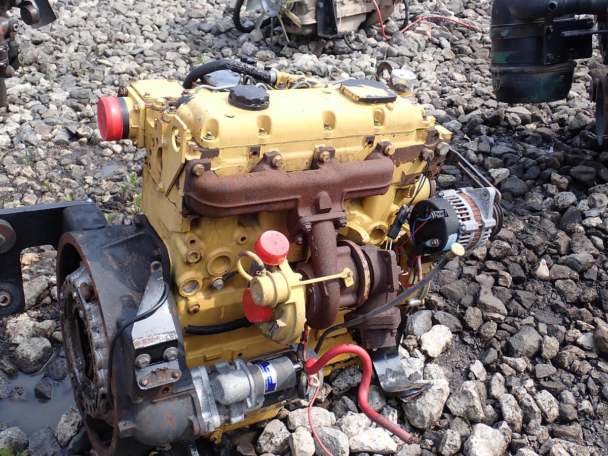 Used 2004 CAT 3054C Turbo Diesel Engine AR 223-6467 122 HP
