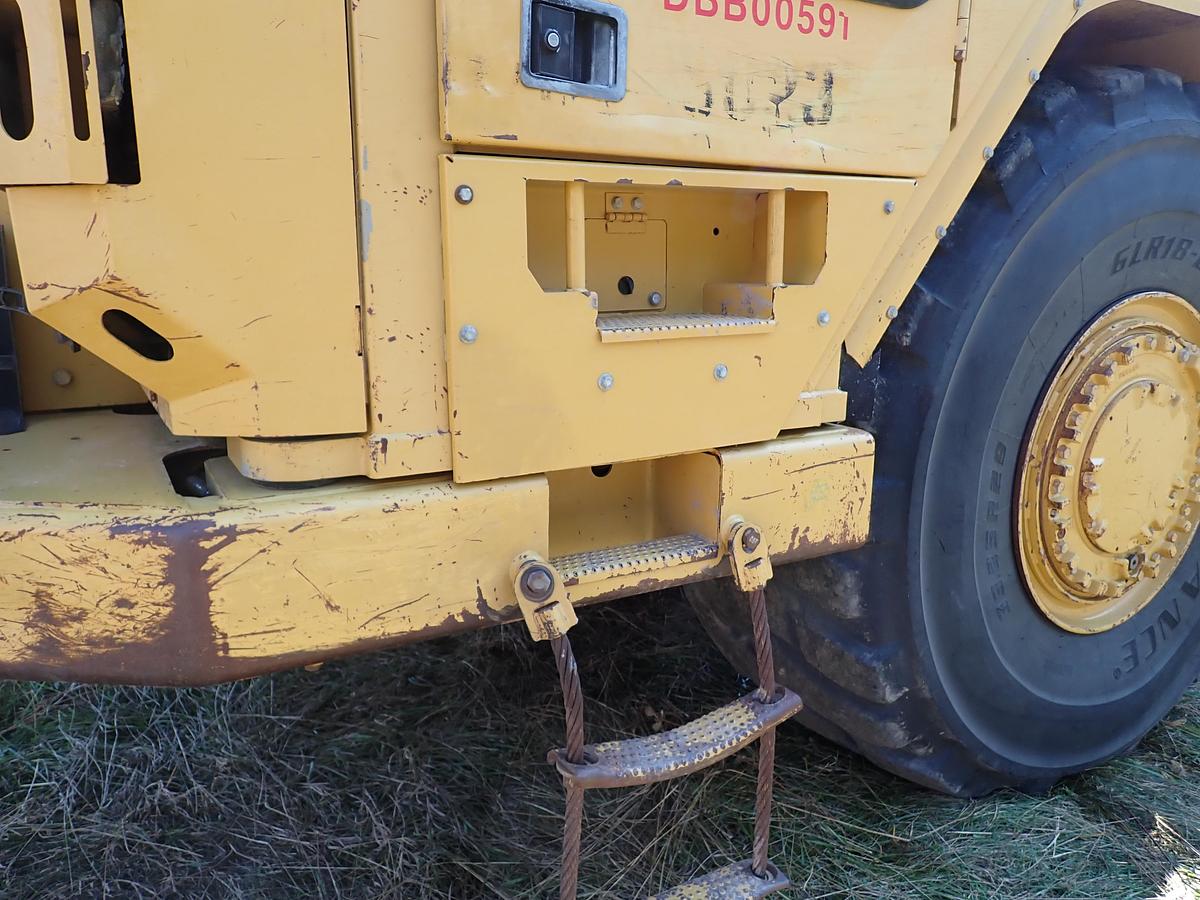 Used 2007 CAT 621G Motor Scraper