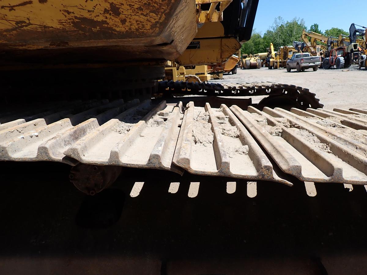 Used 2006 CAT 320CL