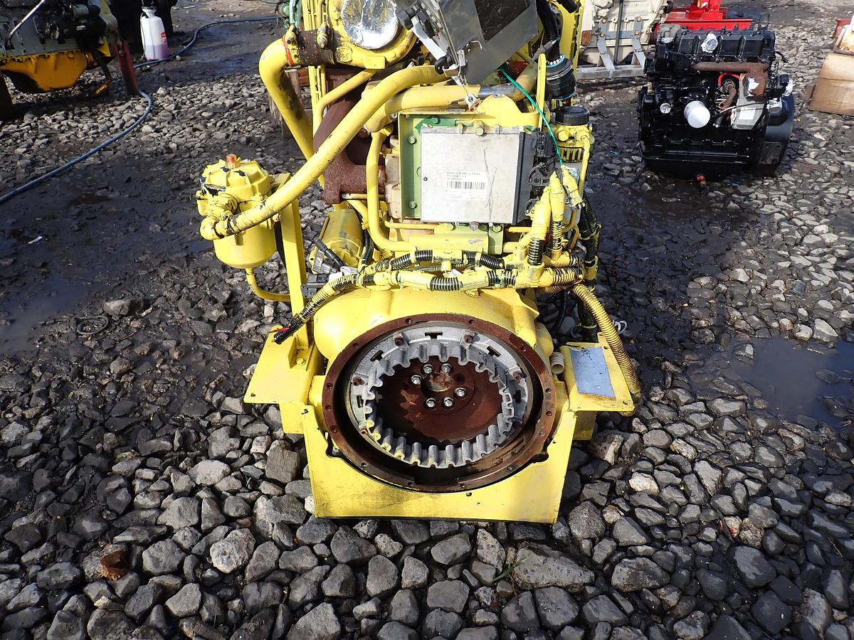 Used John Deere 6068HF485